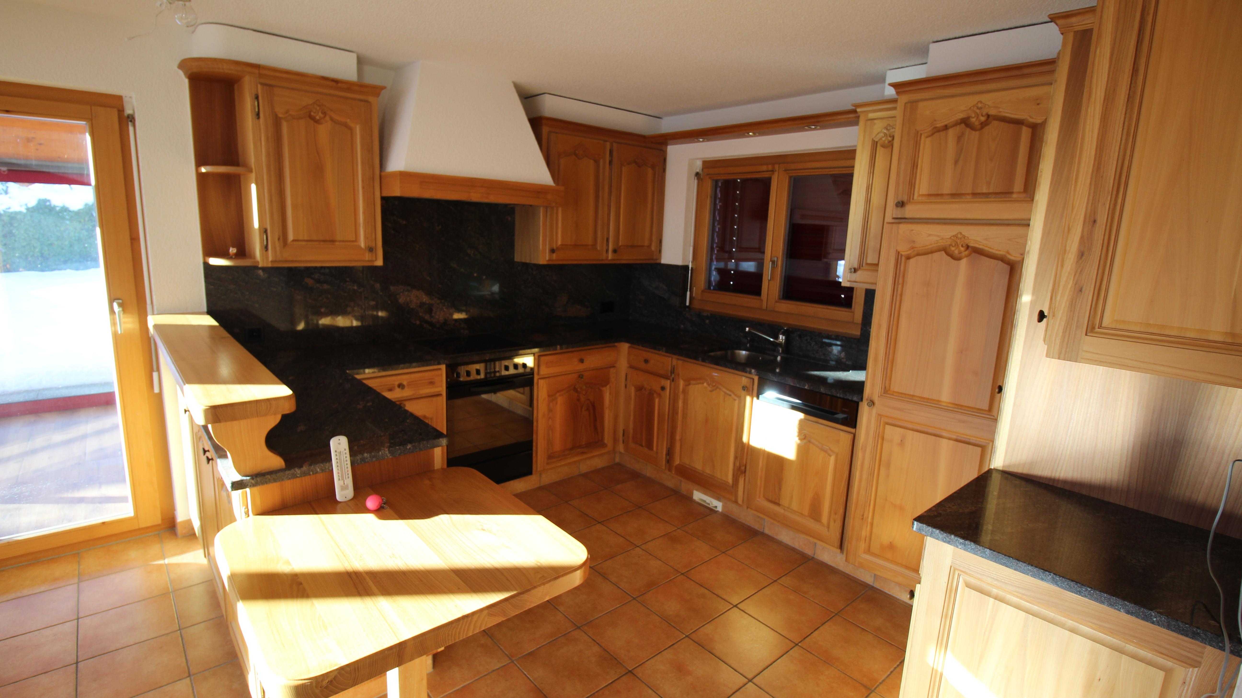 A vendre 1911 Ovronnaz Chalet 5.5 pièce(s)